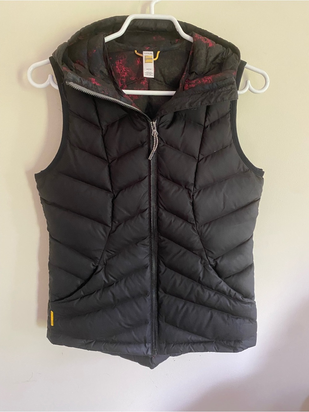 Lole Black Quilted Hooded Puffer Vest